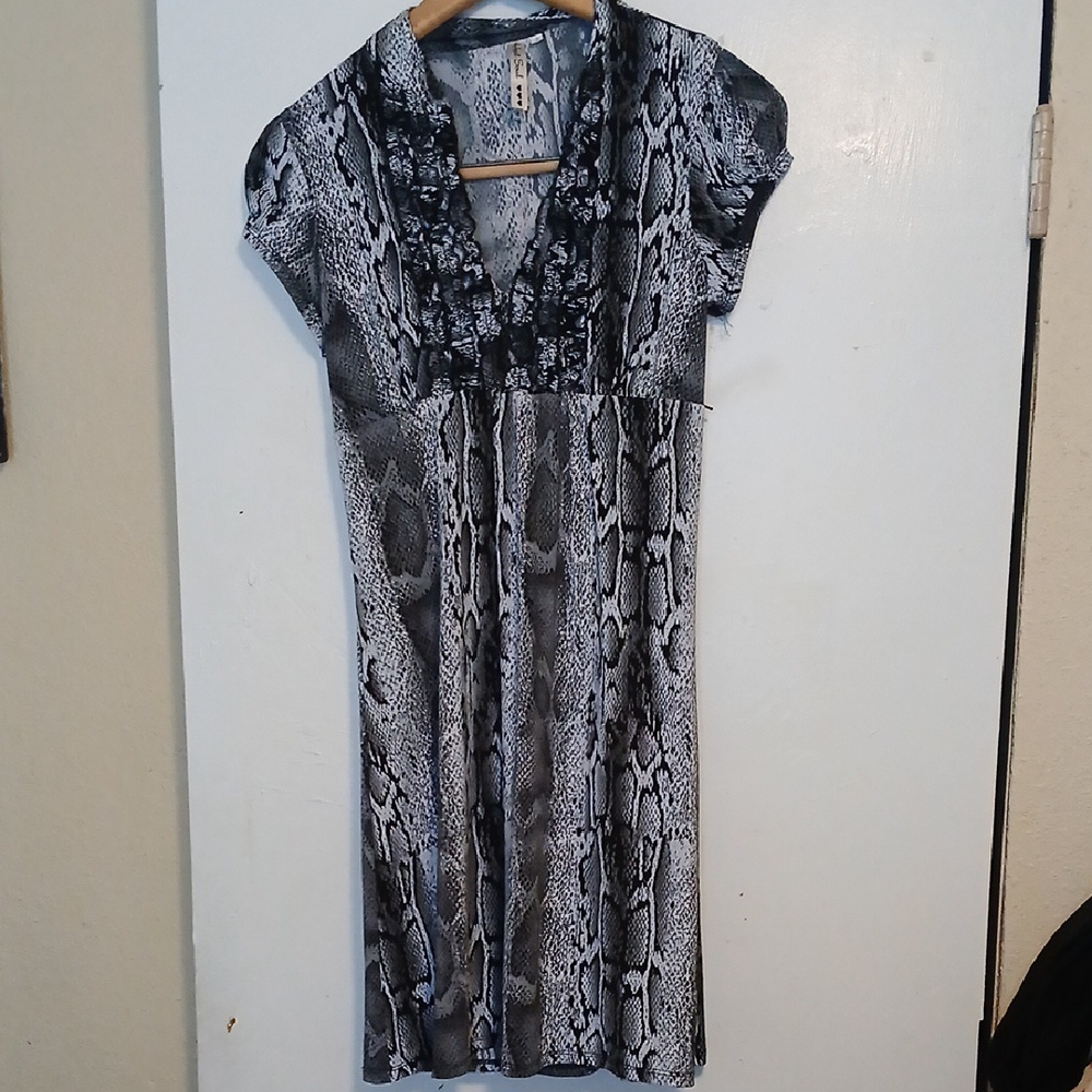Heart Soul Snake Skin Print Womans Dress M